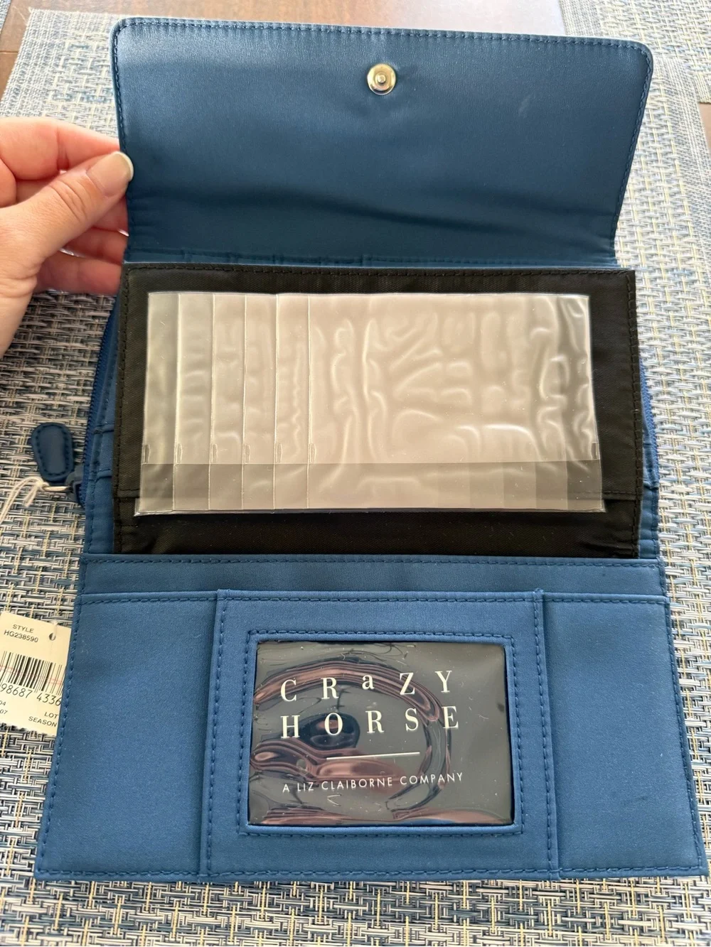NWT Crazy Horse Liz Claiborne Navy Wallet Pocketbook